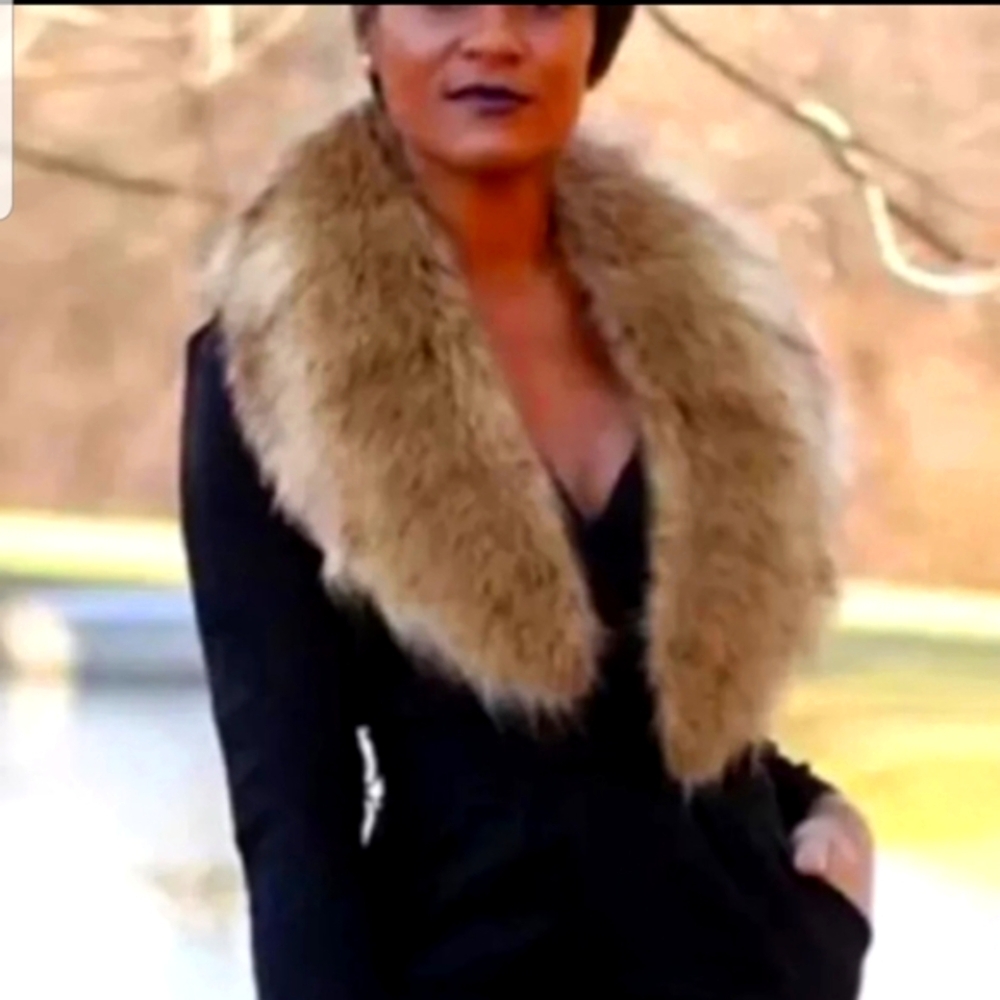 Faux Fur Smoky Brown/Black Shawl Collar